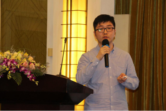 球速体育营商环境评价中心副主任 梁吉昌